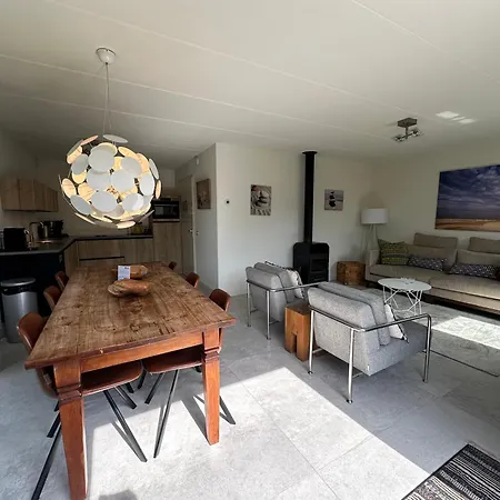 Duynopgangh 5 * Julianadorp